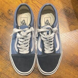 Vans Old Skool Navy Blue Women’s Size 7